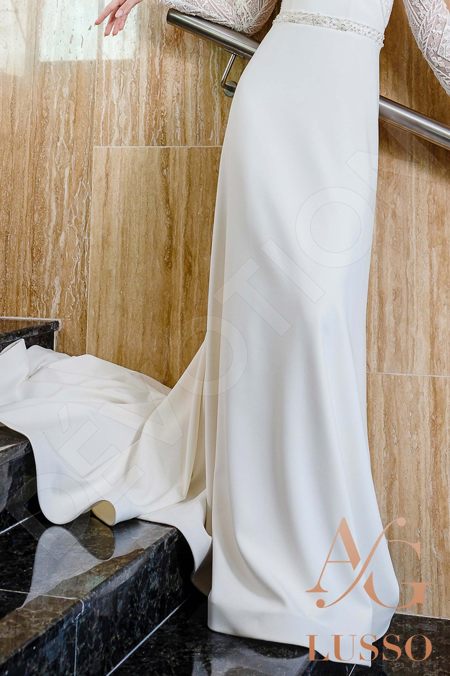Olivia Full back Sheath/Column Long sleeve Wedding Dress 10