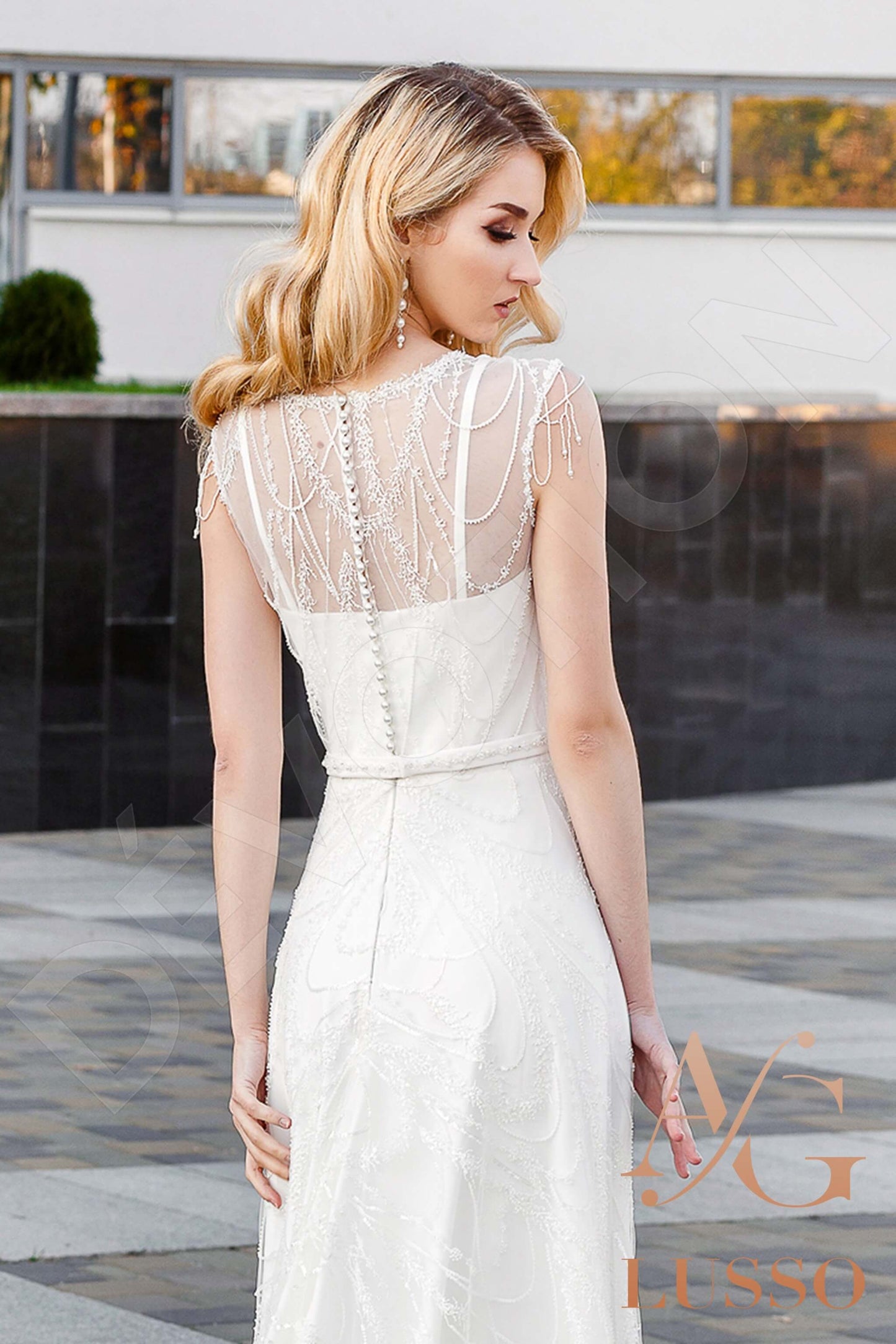 Veria Full back A-line Sleeveless Wedding Dress 12