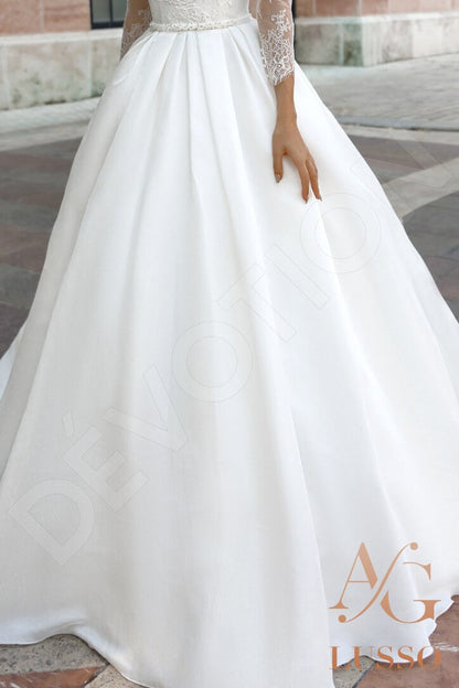 Alohi Full back A-line 3/4 sleeve Wedding Dress 7