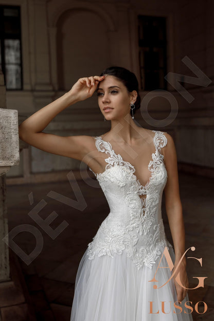 Betta Full back A-line Sleeveless Wedding Dress 3