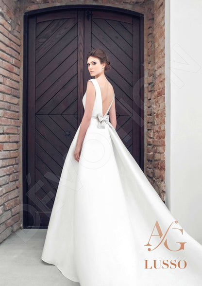 Sophily Open back A-line Sleeveless Wedding Dress Back
