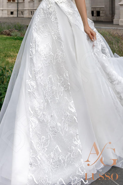 Lysia Lace up back A-line Sleeveless Wedding Dress 7