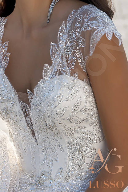 Xael Open back A-line Short/ Cap sleeve Wedding Dress 6