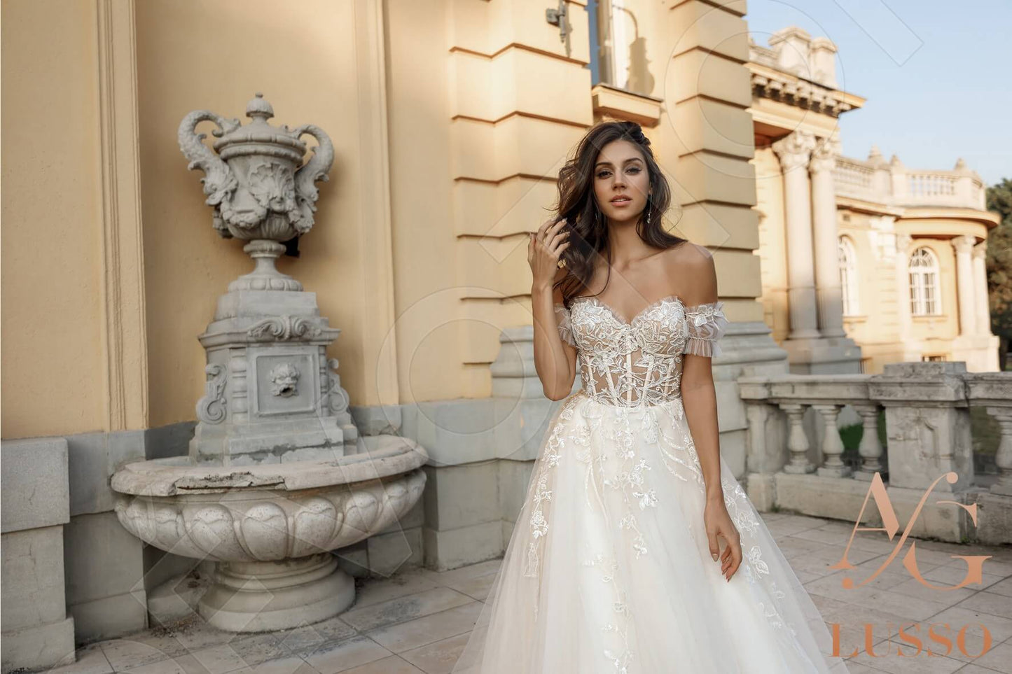 Xilia Open back A-line Sleeveless Wedding Dress 7