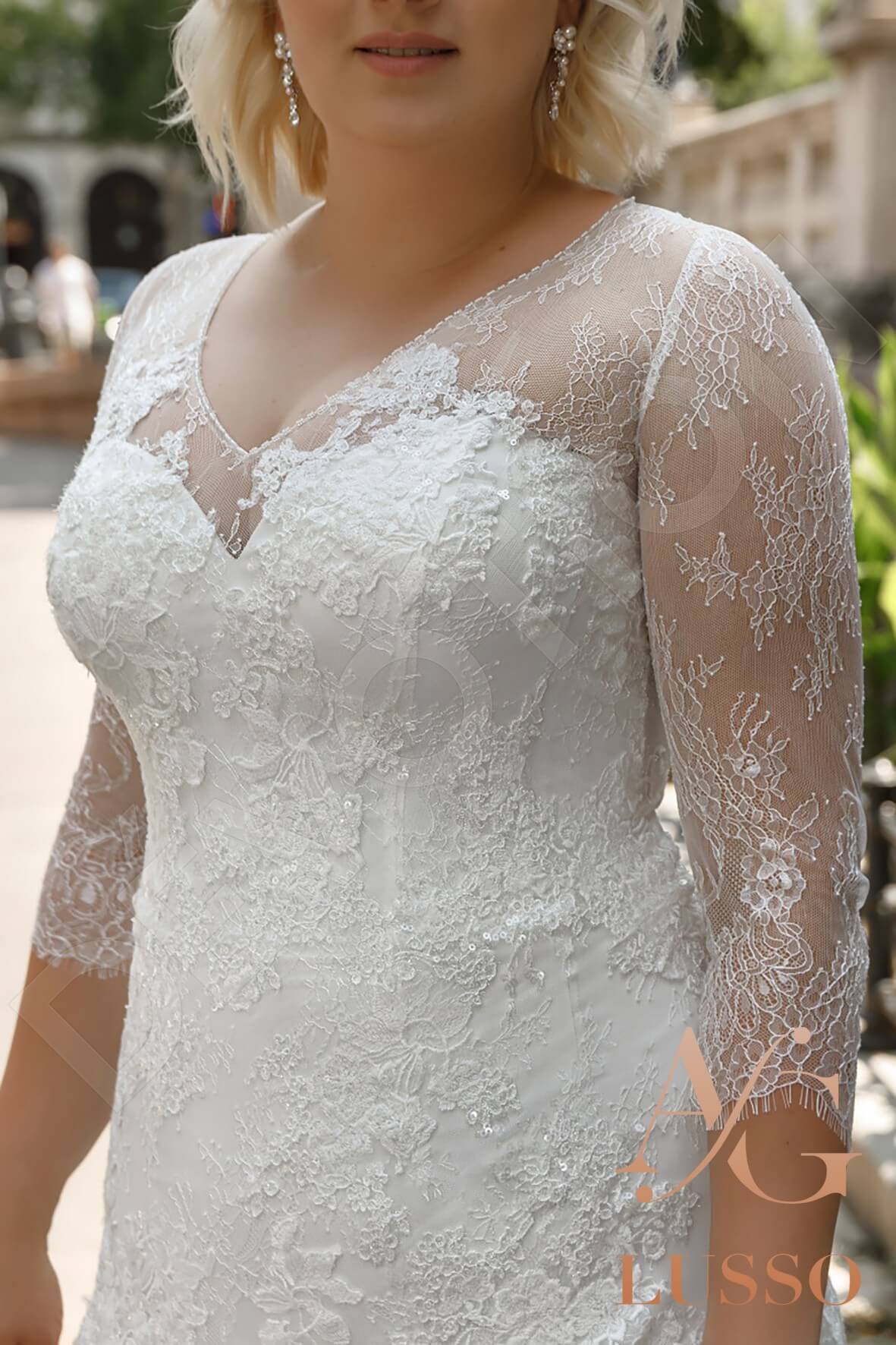 Braan Full back A-line 3/4 sleeve Wedding Dress 5