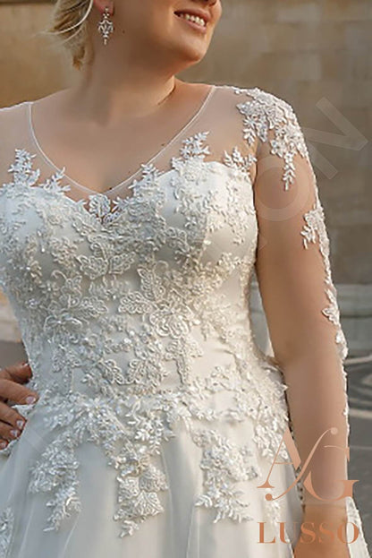 Henriette Full back A-line Long sleeve Wedding Dress 6