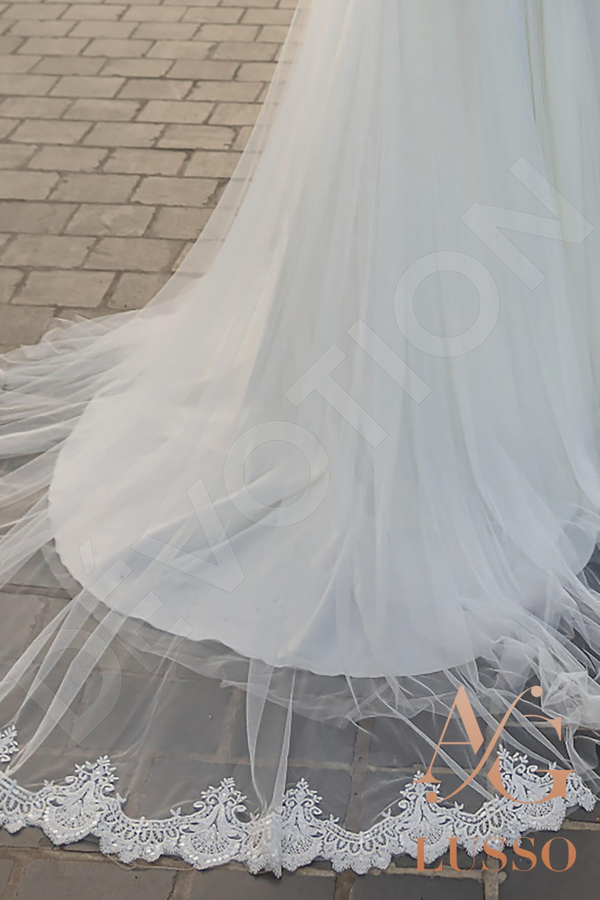 Henriette A-line V-neck Ivory Wedding dress