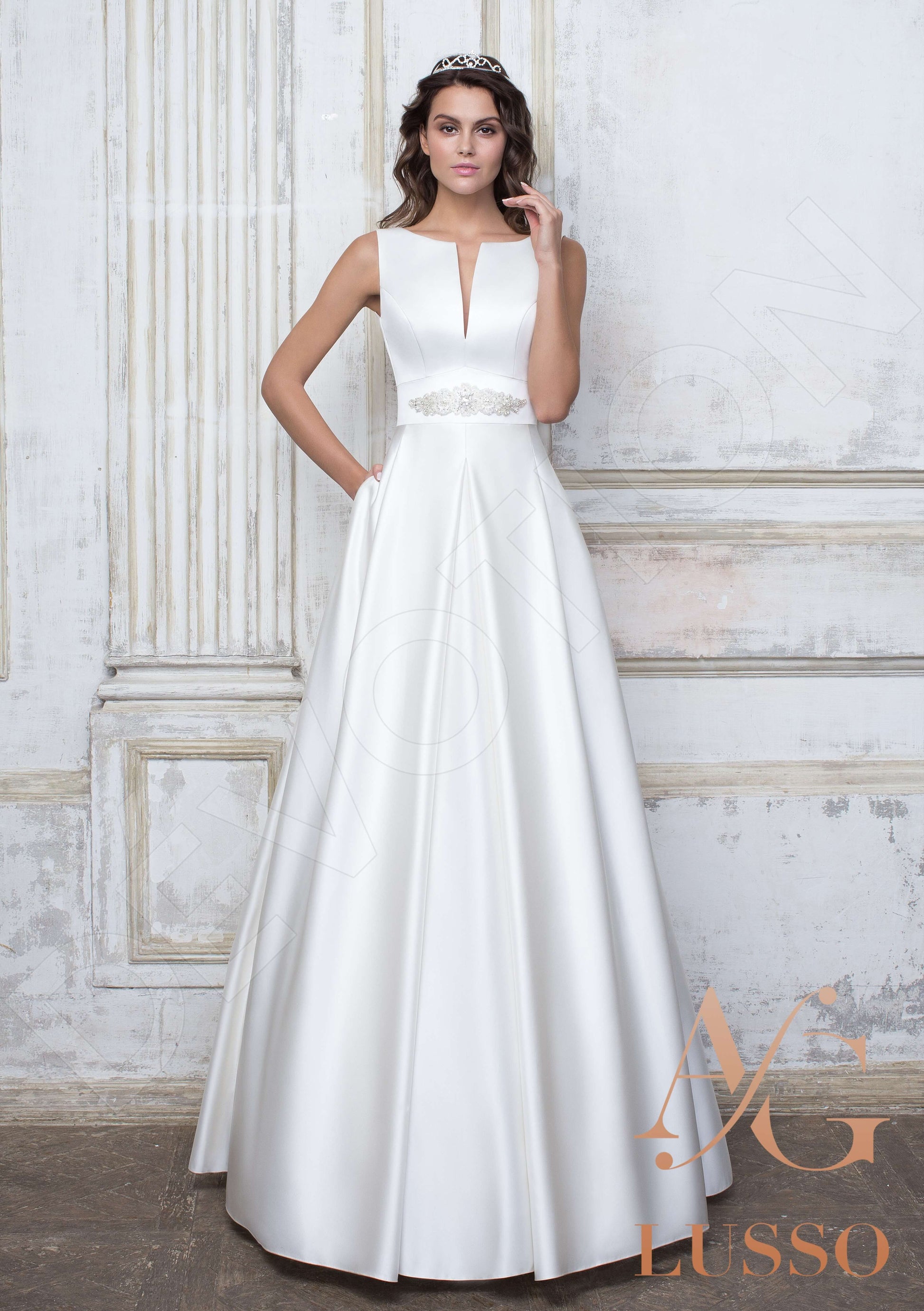 Oliva A-line Boat/Bateau White Wedding dress
