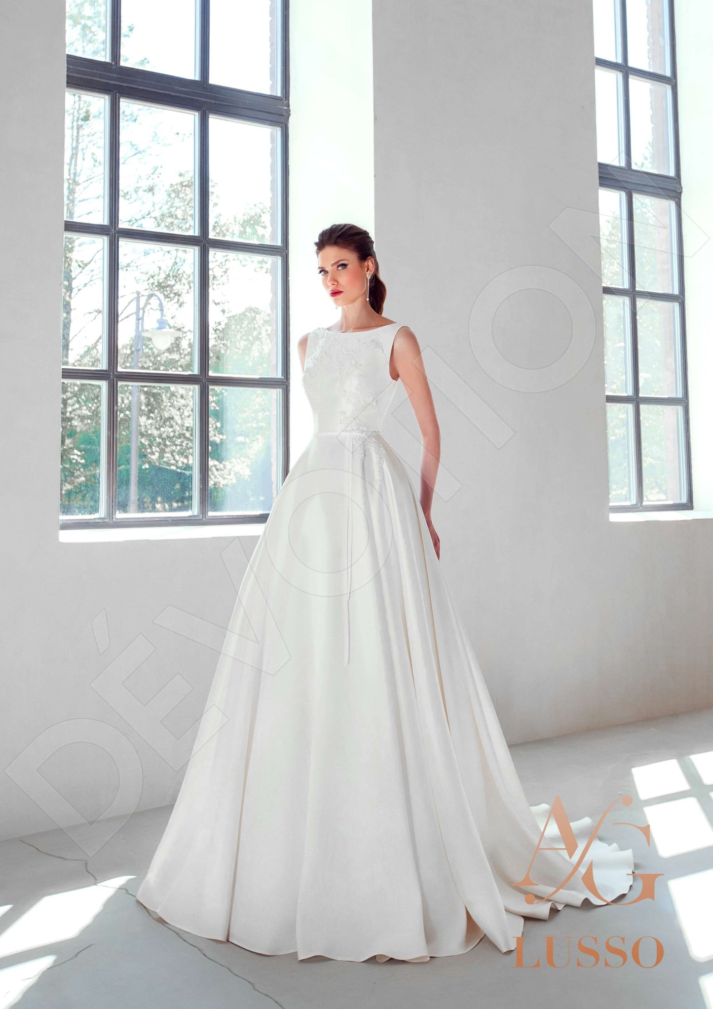 Hedonia Open back A-line Sleeveless Wedding Dress 6
