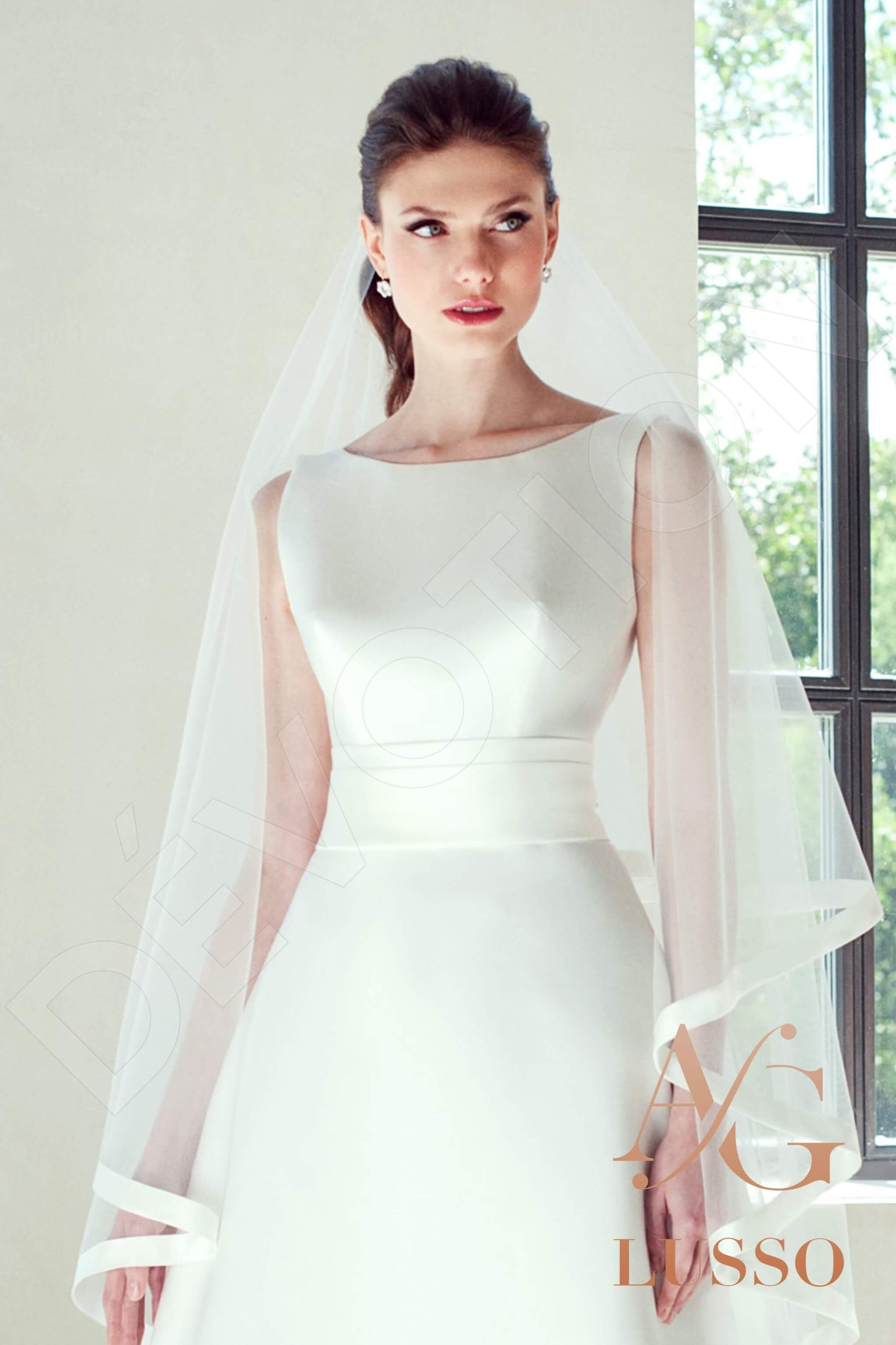 Heathen Open back A-line Sleeveless Wedding Dress 2