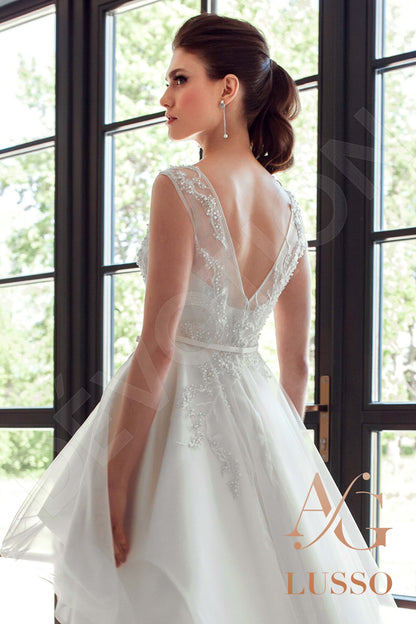 Elen Open back A-line Sleeveless Wedding Dress 3