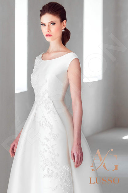 Hellis Open back A-line Sleeveless Wedding Dress 3