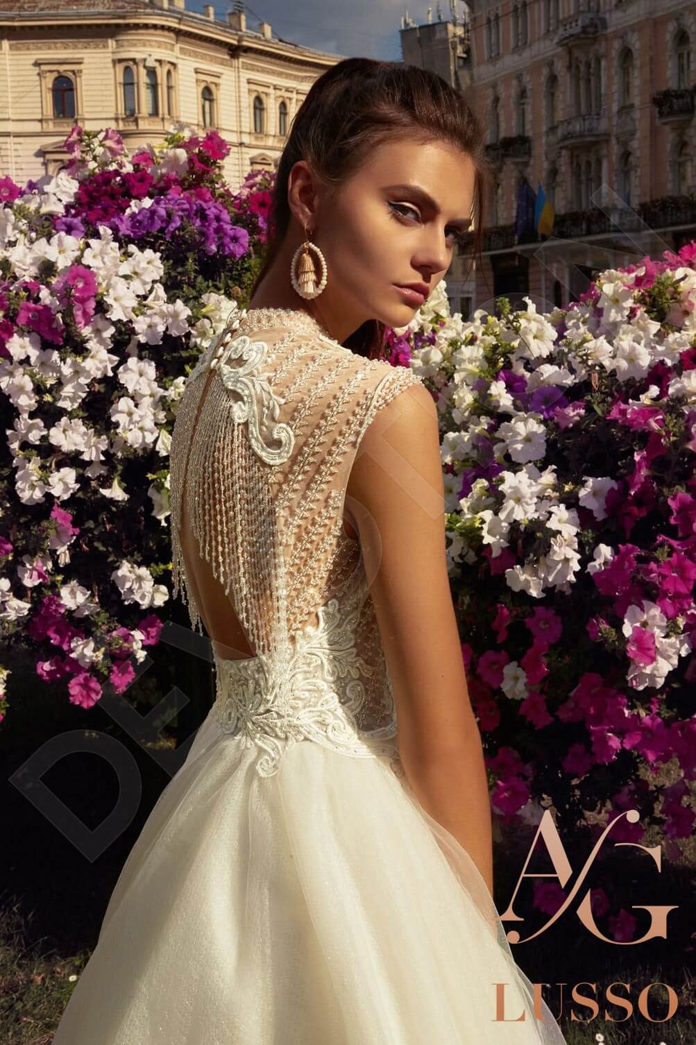 Florentina Open back A-line Sleeveless Wedding Dress 3