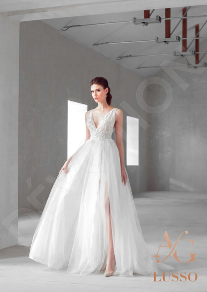 Selenia Open back A-line Sleeveless Wedding Dress 3