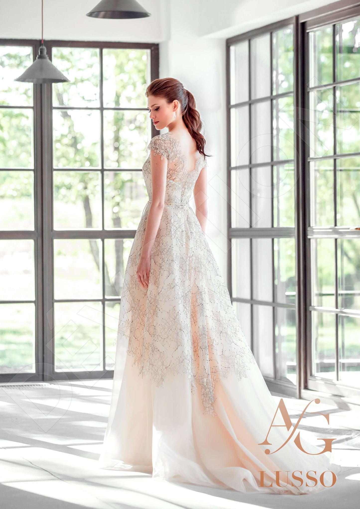 Stormia luxury Open back A-line Sleeveless Wedding Dress Back