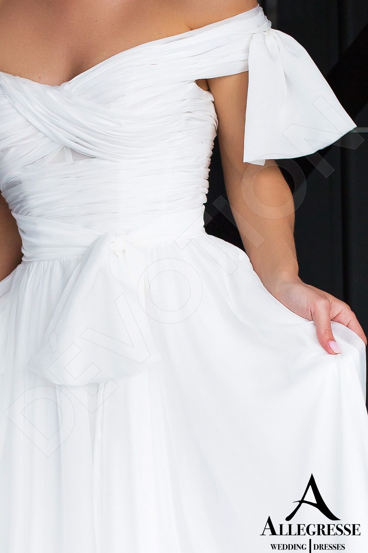 Kitness A-line Off-shoulder/Drop shoulders Milk Cappuccino Wedding dress