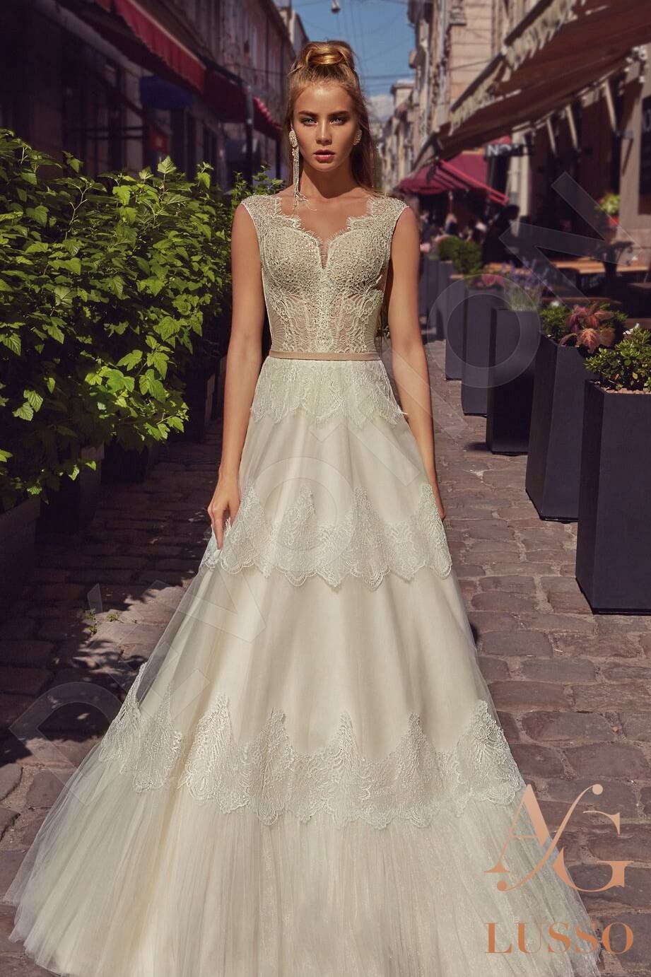 Lanonia Full back A-line Sleeveless Wedding Dress Front