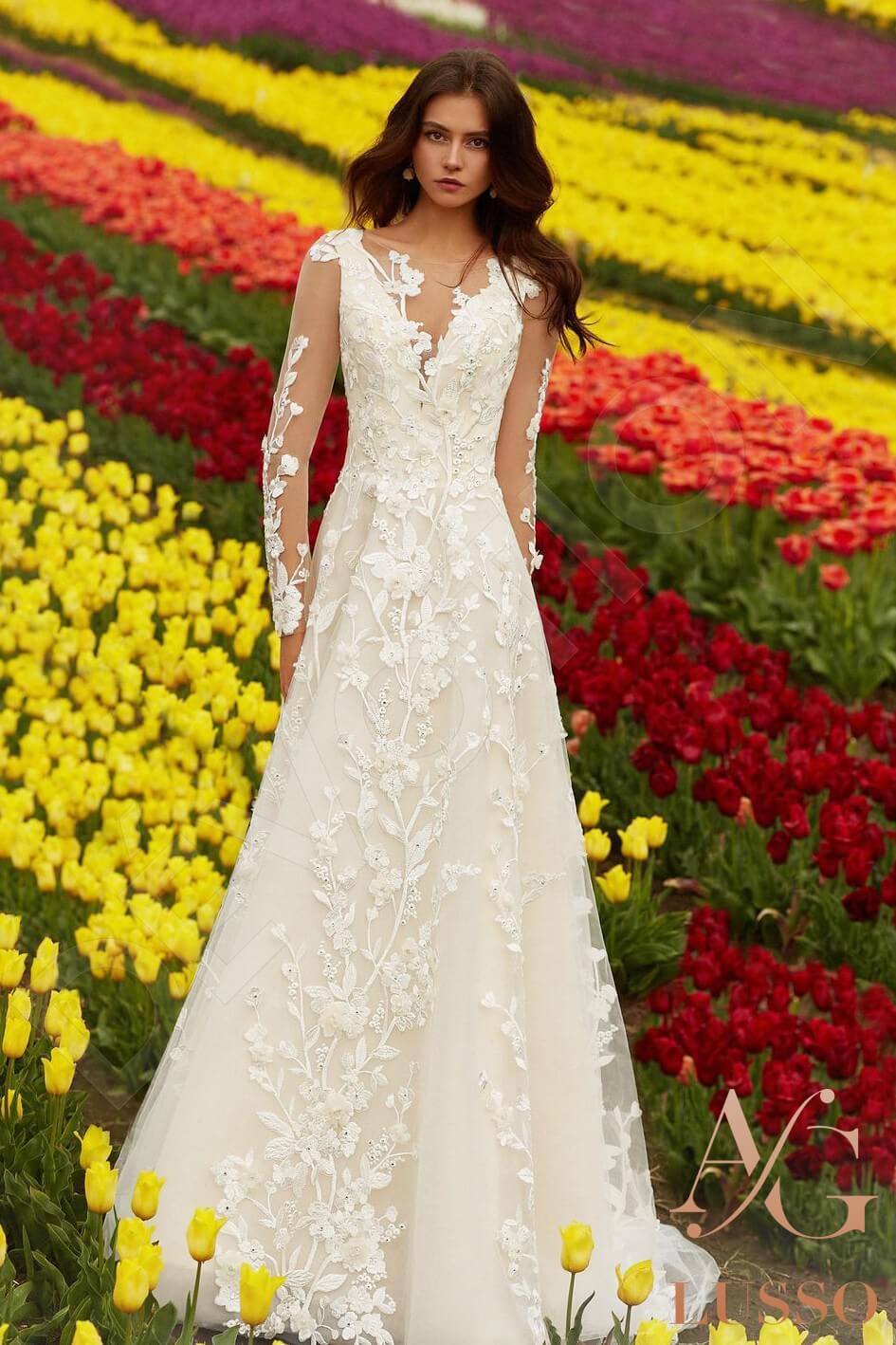 Lavinia Open back A-line Long sleeve Wedding Dress Front