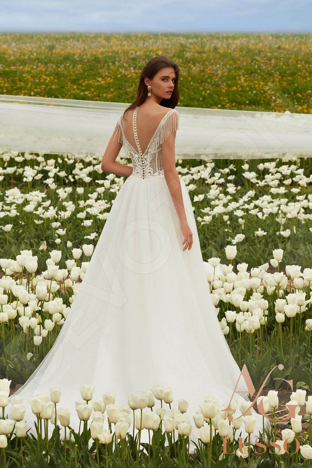 Meleka Full back A-line Sleeveless Wedding Dress Back