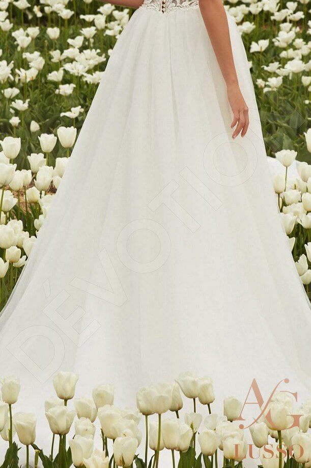 Meleka Full back A-line Sleeveless Wedding Dress 4