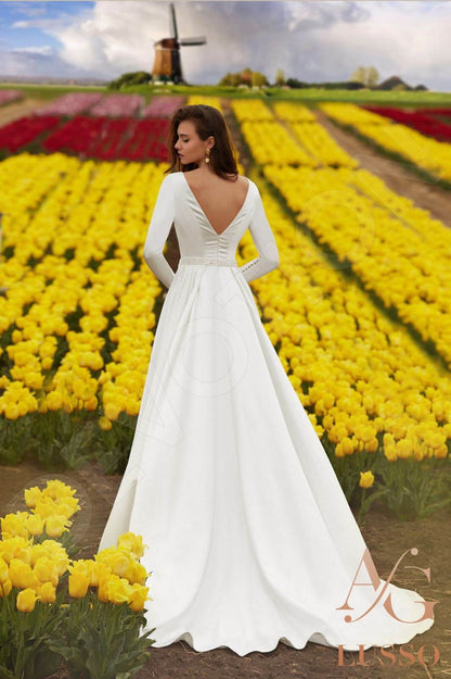 Rozelva Open back A-line Long sleeve Wedding Dress Back