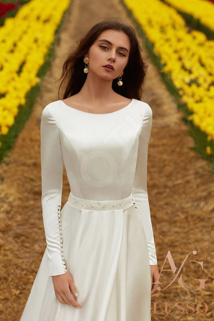 Rozelva Open back A-line Long sleeve Wedding Dress 2