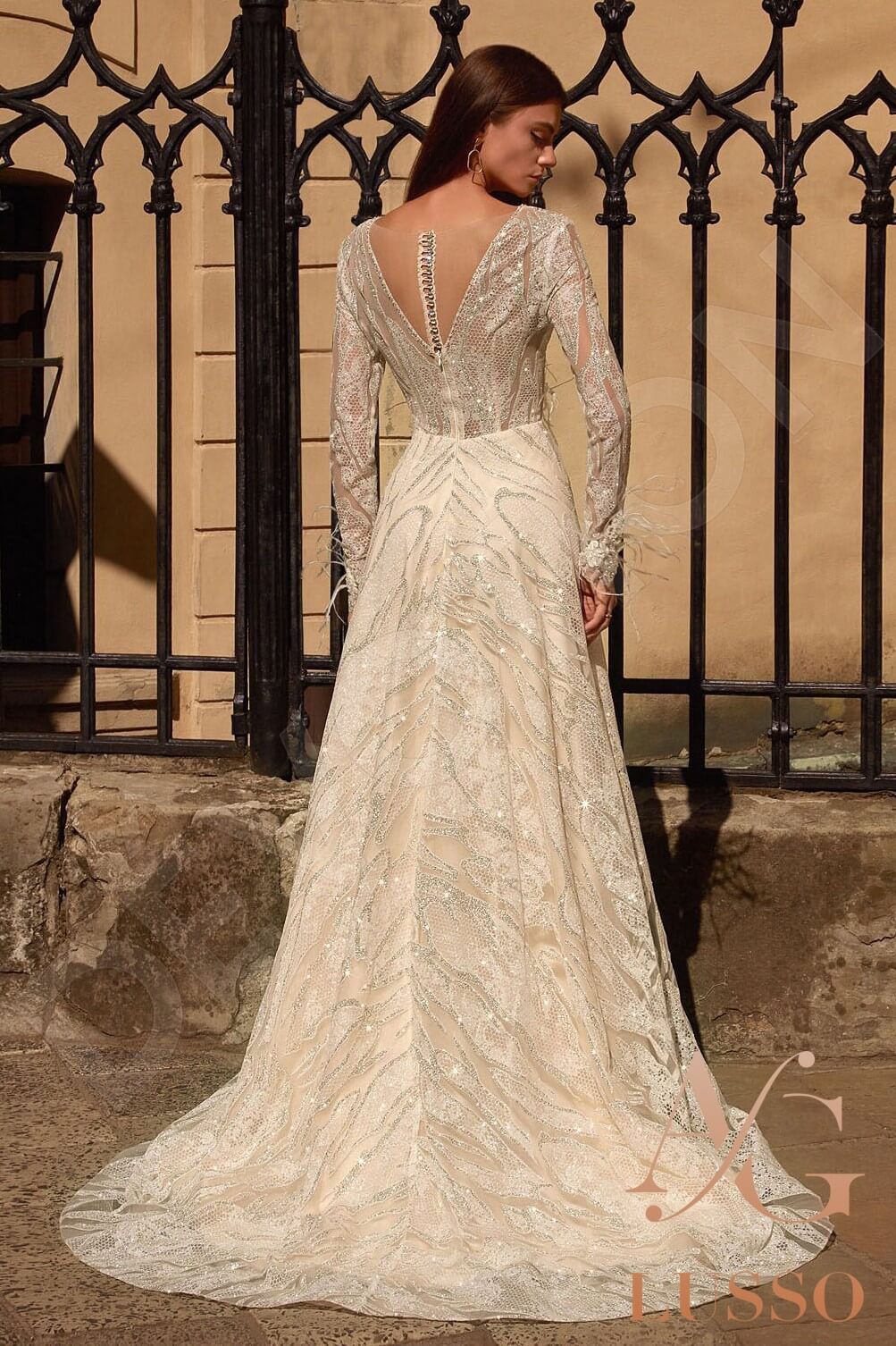 Sellia Full back A-line Long sleeve Wedding Dress Back