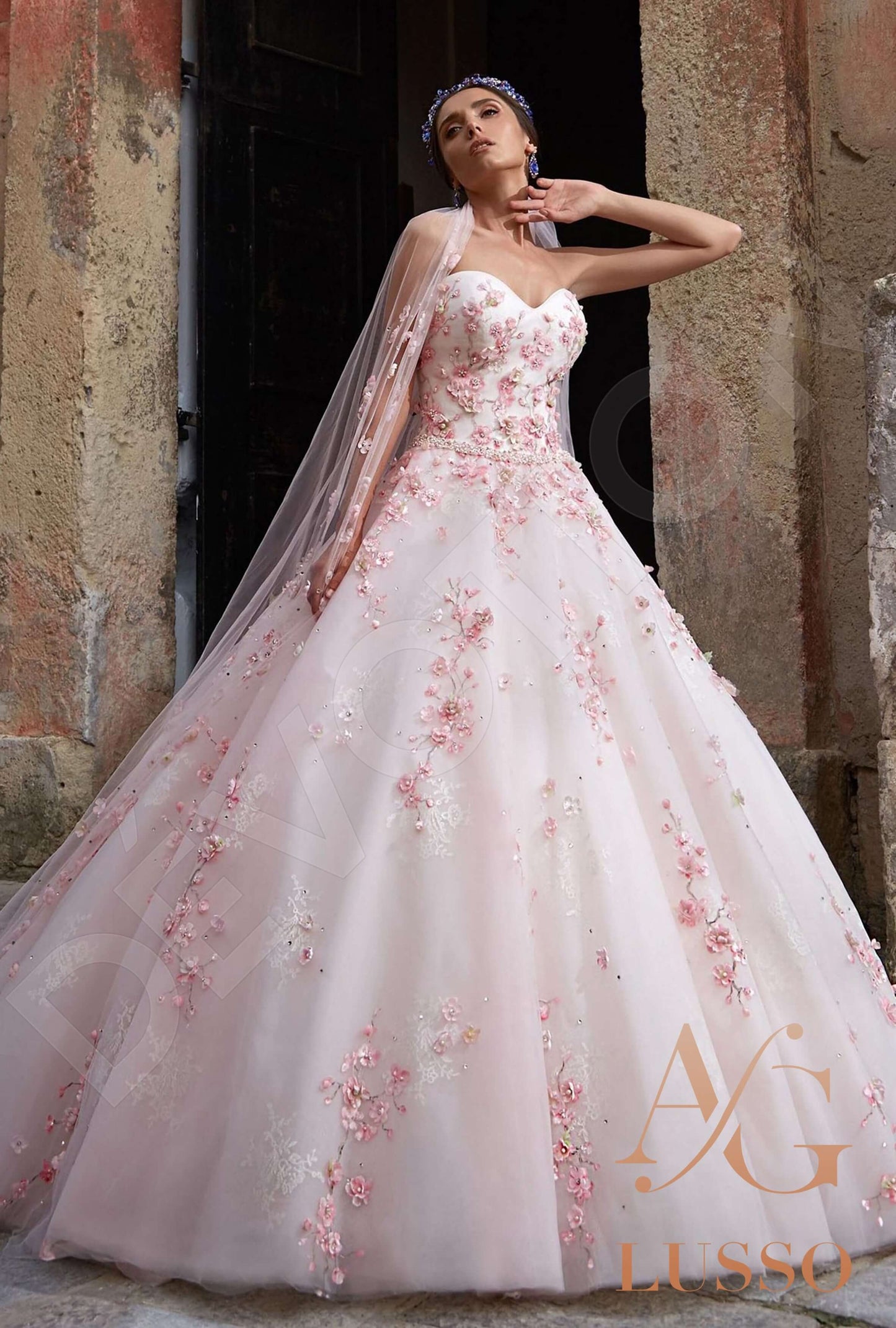 Sakura Strapless Princess/Ball Gown Open back Wedding Dress Front