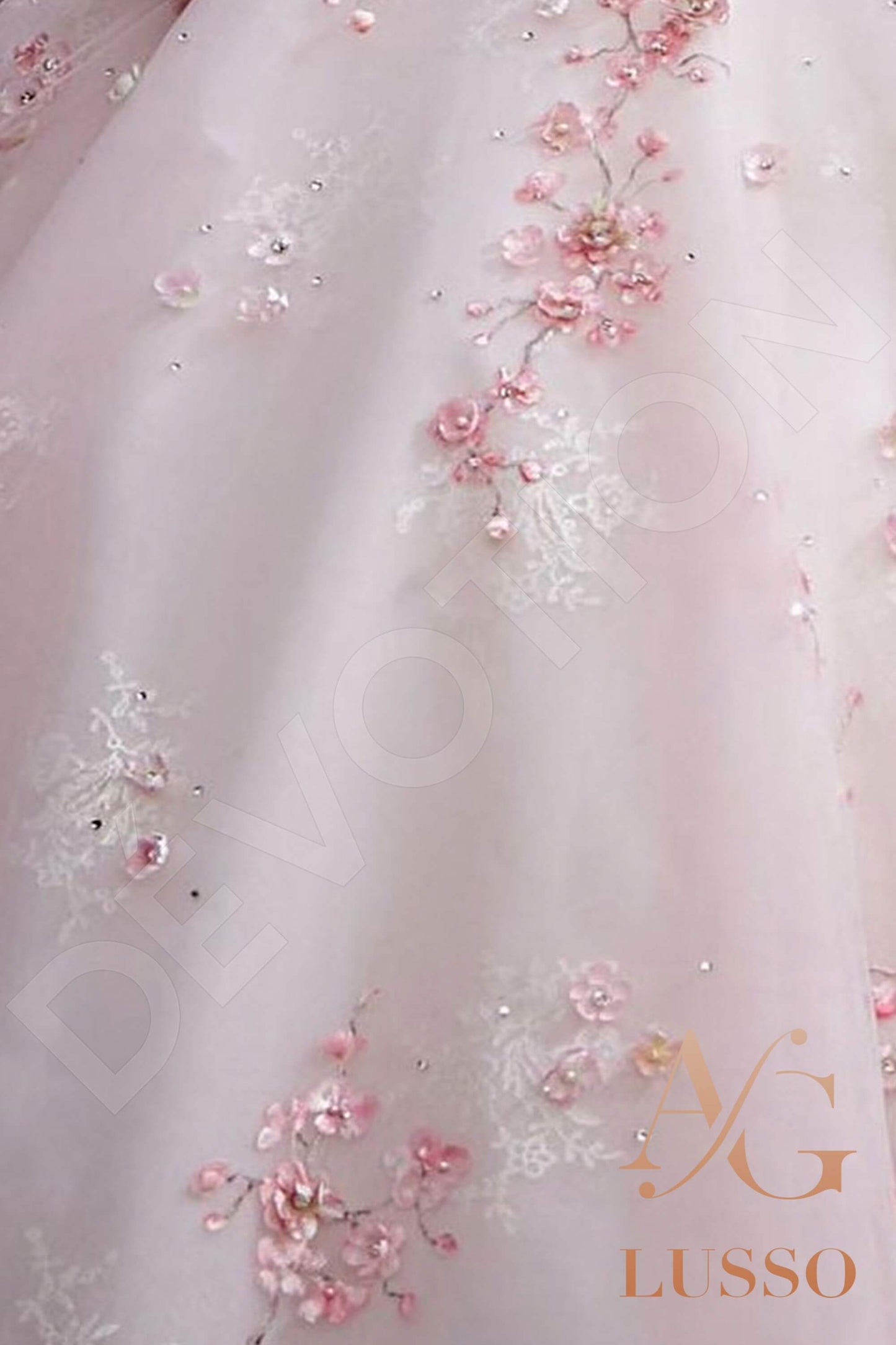 Sakura Strapless Princess/Ball Gown Open back Wedding Dress 7