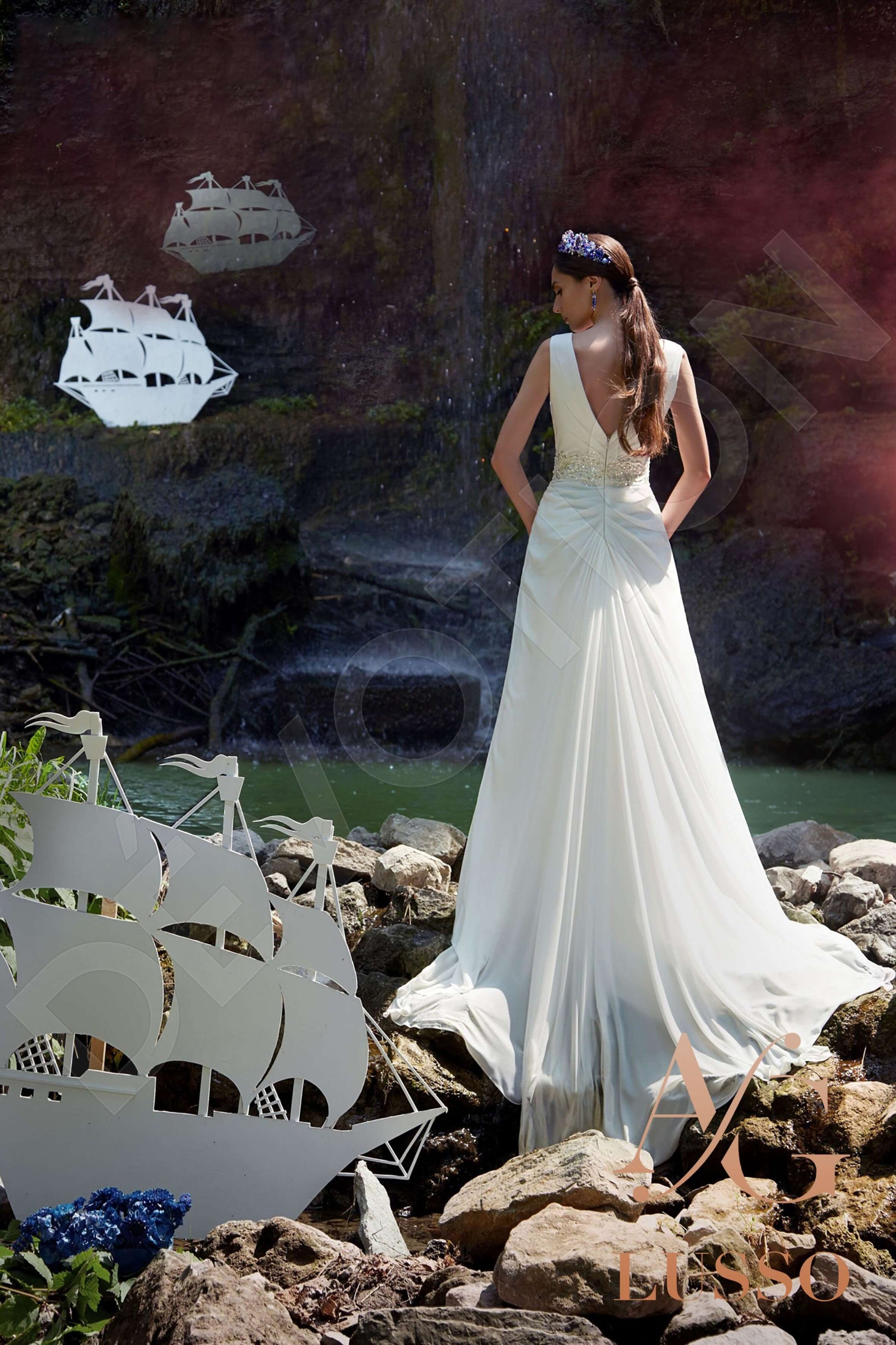 Piera A-line V-neck White Wedding dress