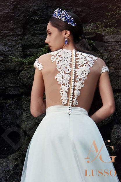 Milagros Short/ Cap sleeve A-line Full back Wedding Dress Back