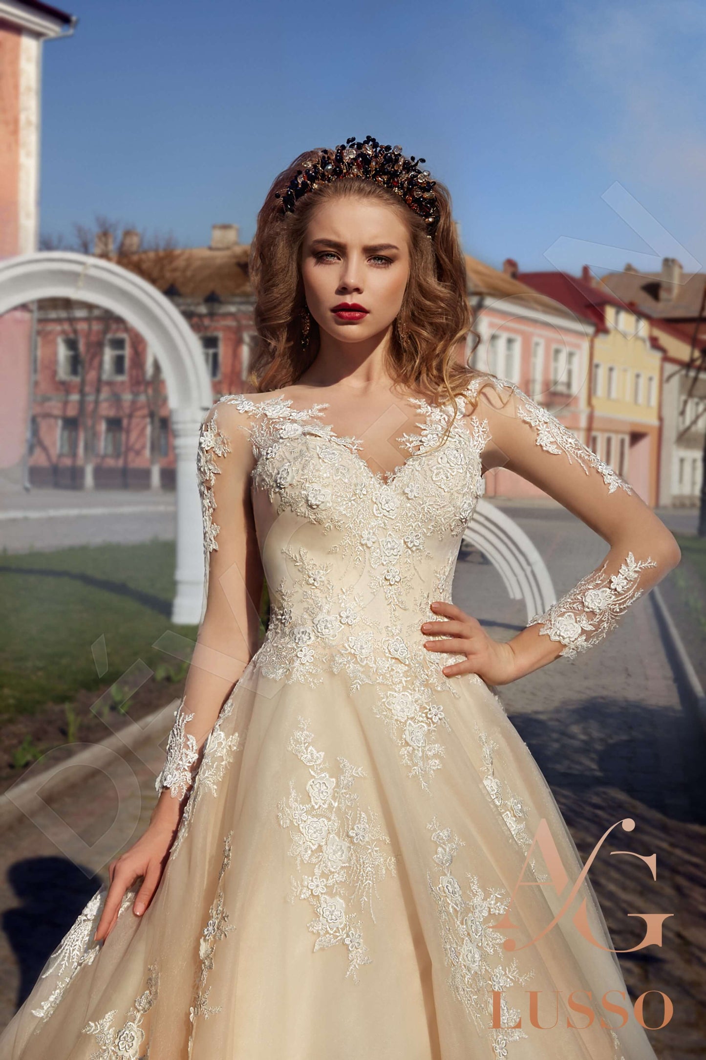 Imelly Illusion back Princess/Ball Gown Long sleeve Wedding Dress 2
