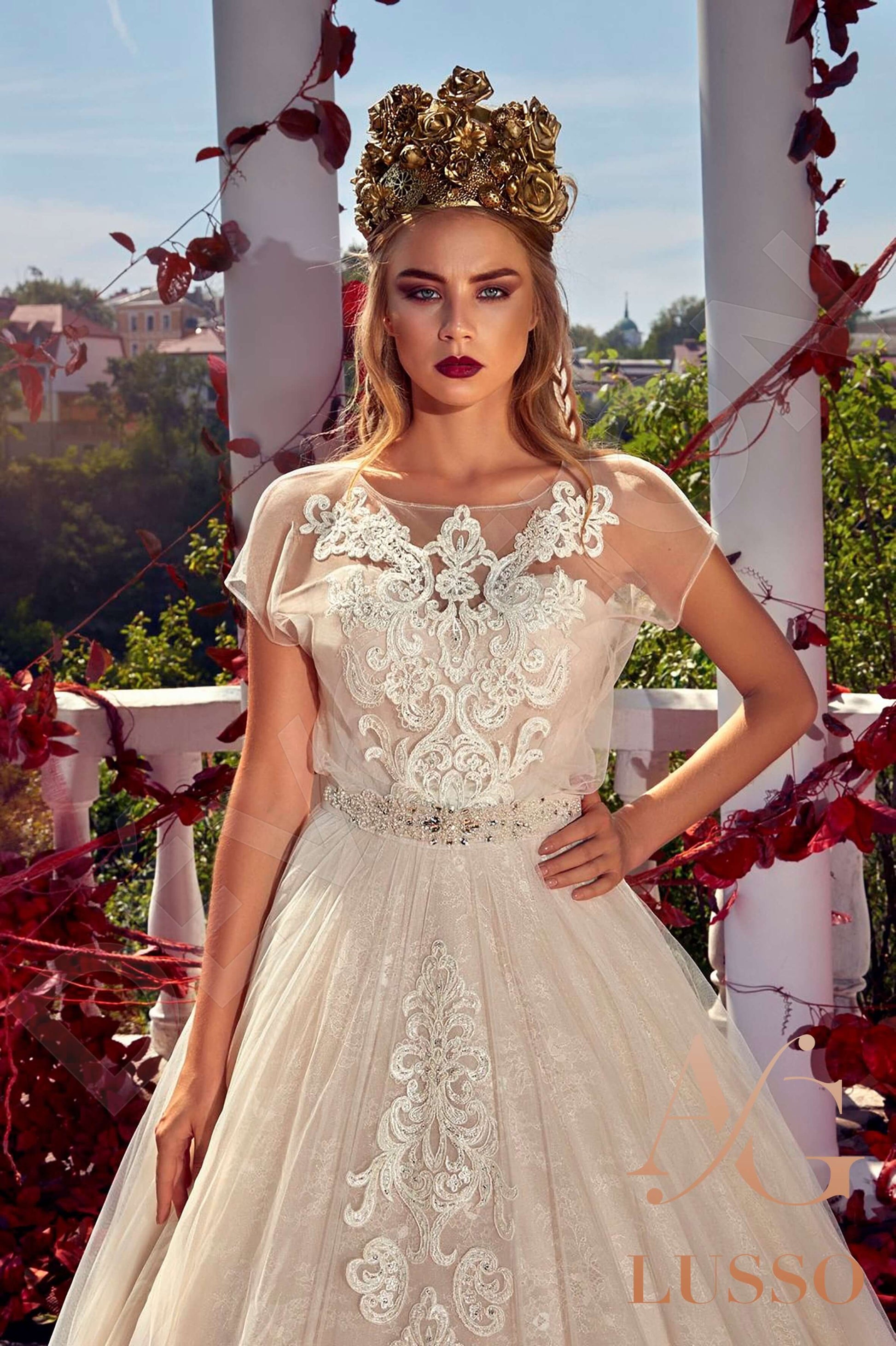 Feria Princess/Ball Gown Jewel Powder Wedding dress