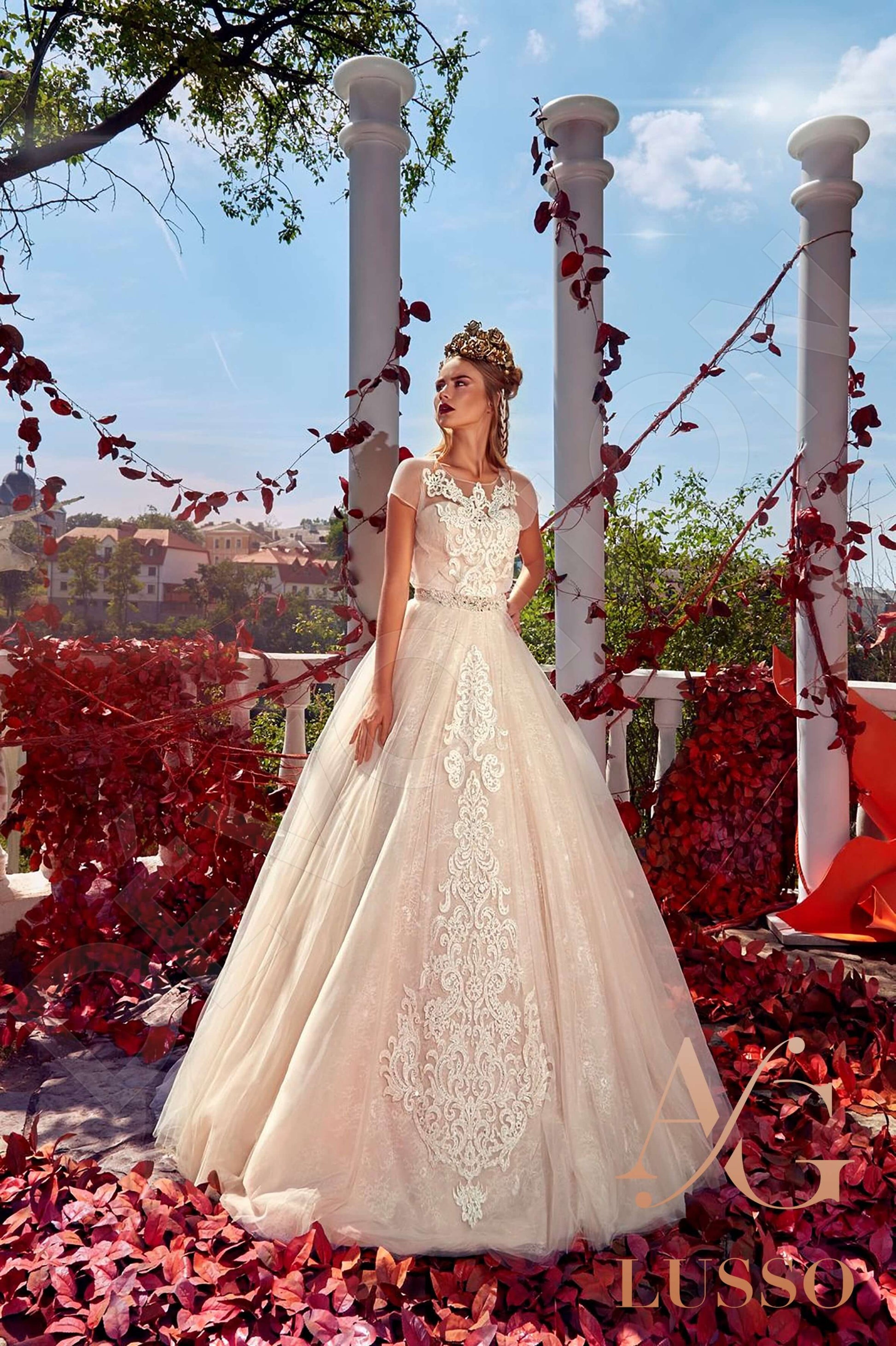 Feria Princess/Ball Gown Jewel Powder Wedding dress