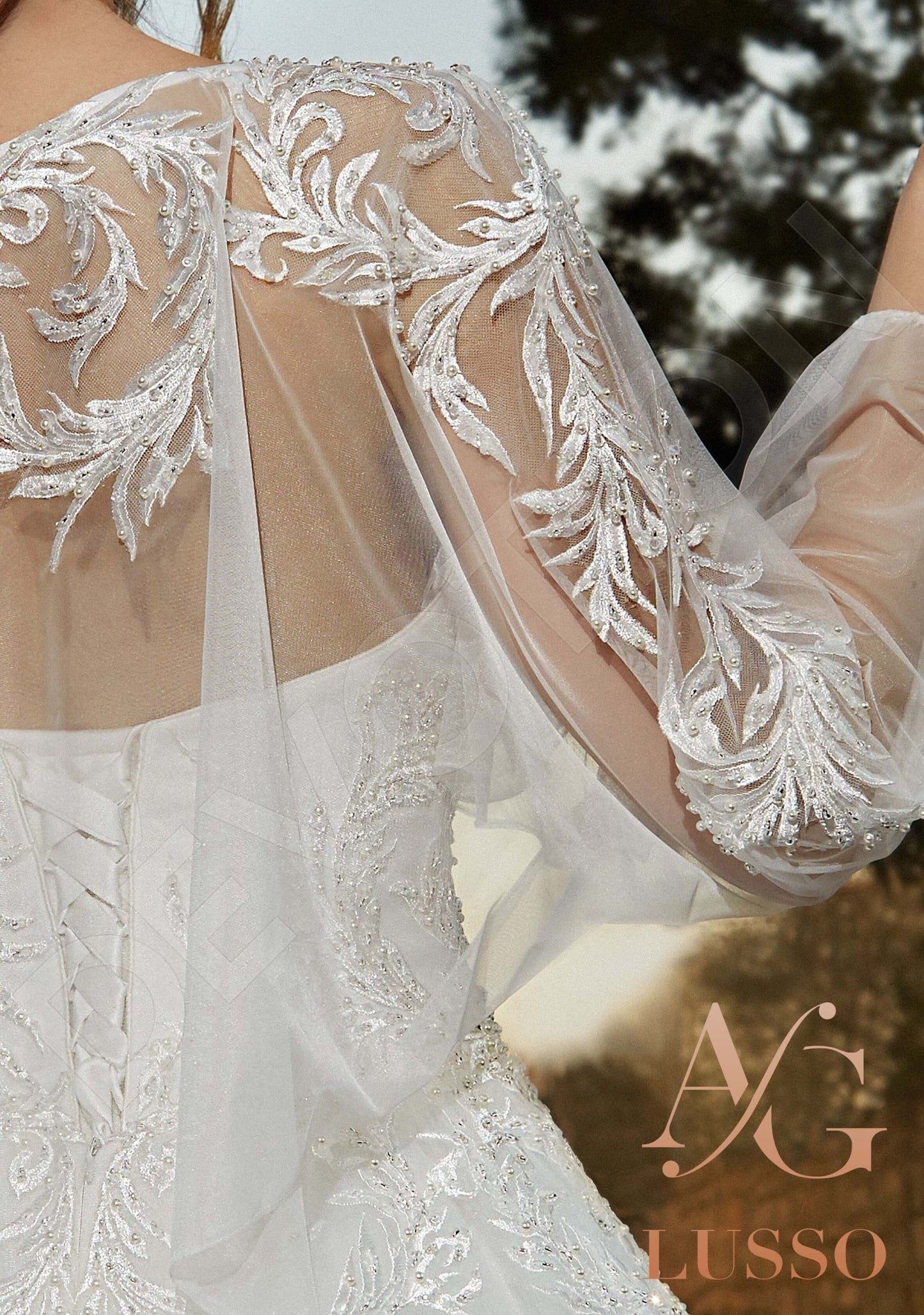 Mirabella Open back Princess/Ball Gown Strapless Wedding Dress 5