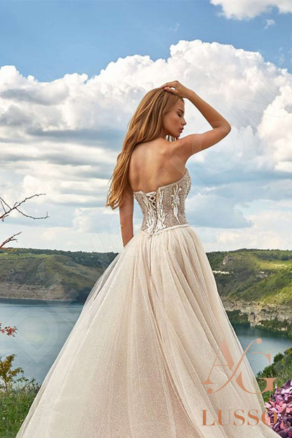 Ejenitta Open back A-line Sleeveless Wedding Dress 5