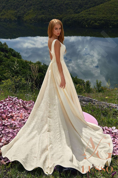 Simonella Open back A-line Sleeveless Wedding Dress Back