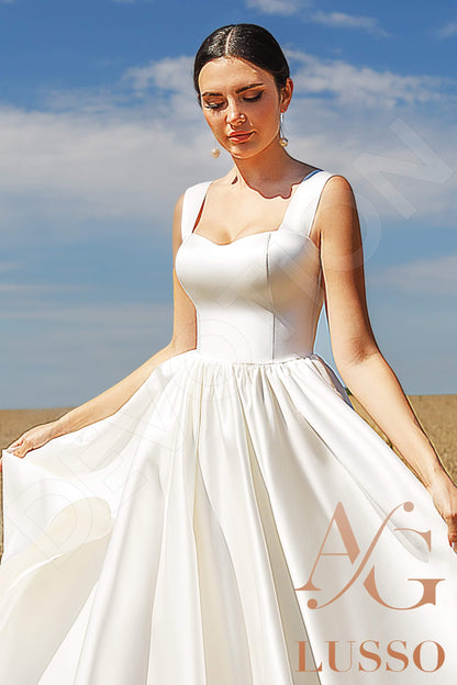 Gianna Open back A-line Sleeveless Wedding Dress 5