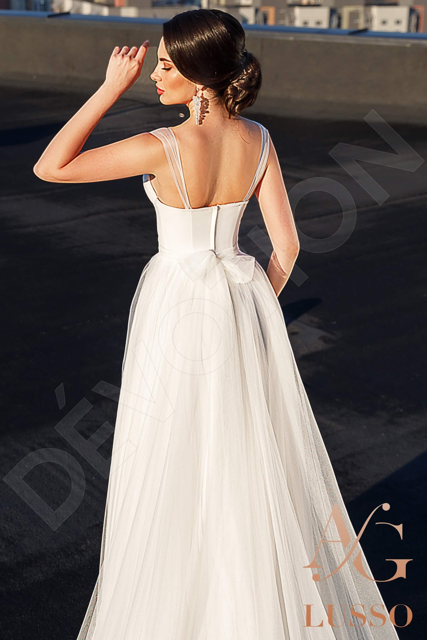 Kiera Full back A-line Sleeveless Wedding Dress 3