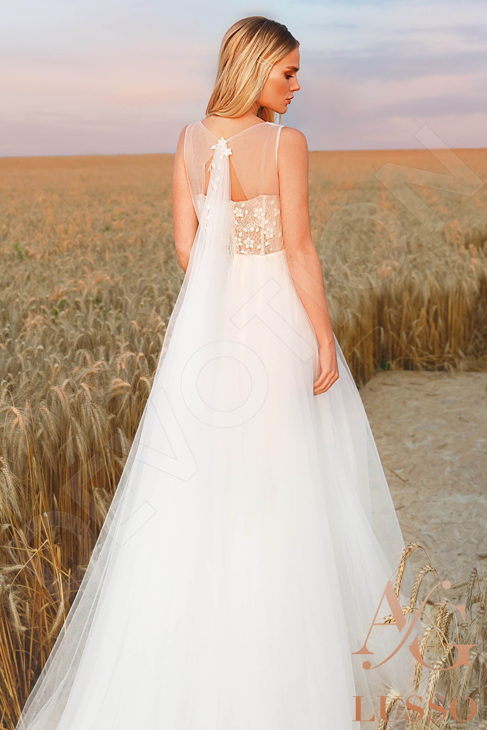 Tilly A-line V-neck Ivory Wedding dress