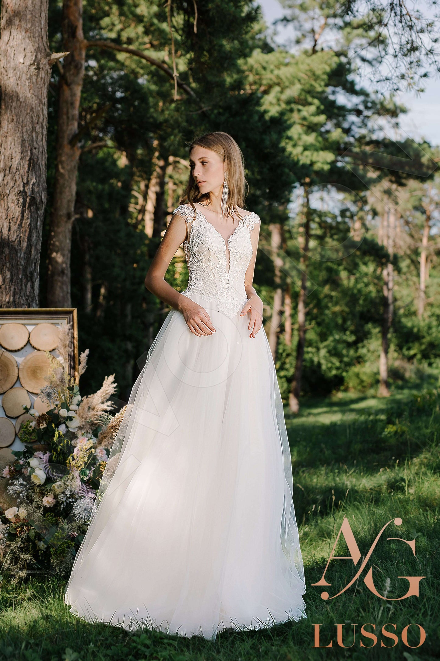 Sigourney Full back A-line Sleeveless Wedding Dress 15