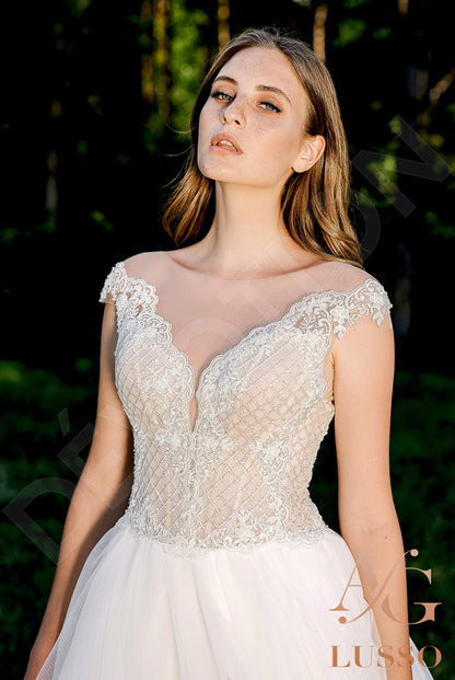 Quanesia Illusion back A-line Short/ Cap sleeve Wedding Dress 10