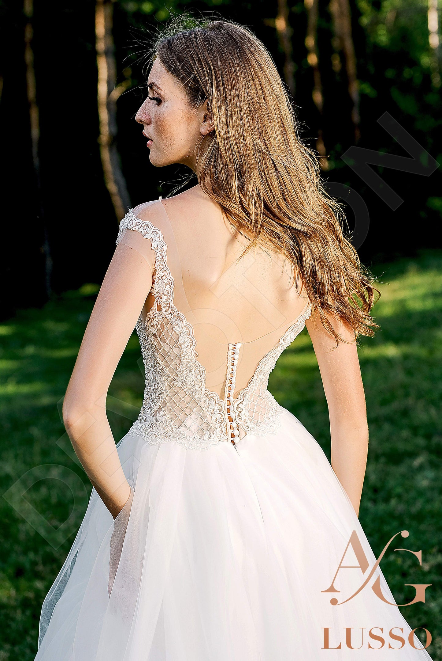 Quanesia Illusion back A-line Short/ Cap sleeve Wedding Dress 11