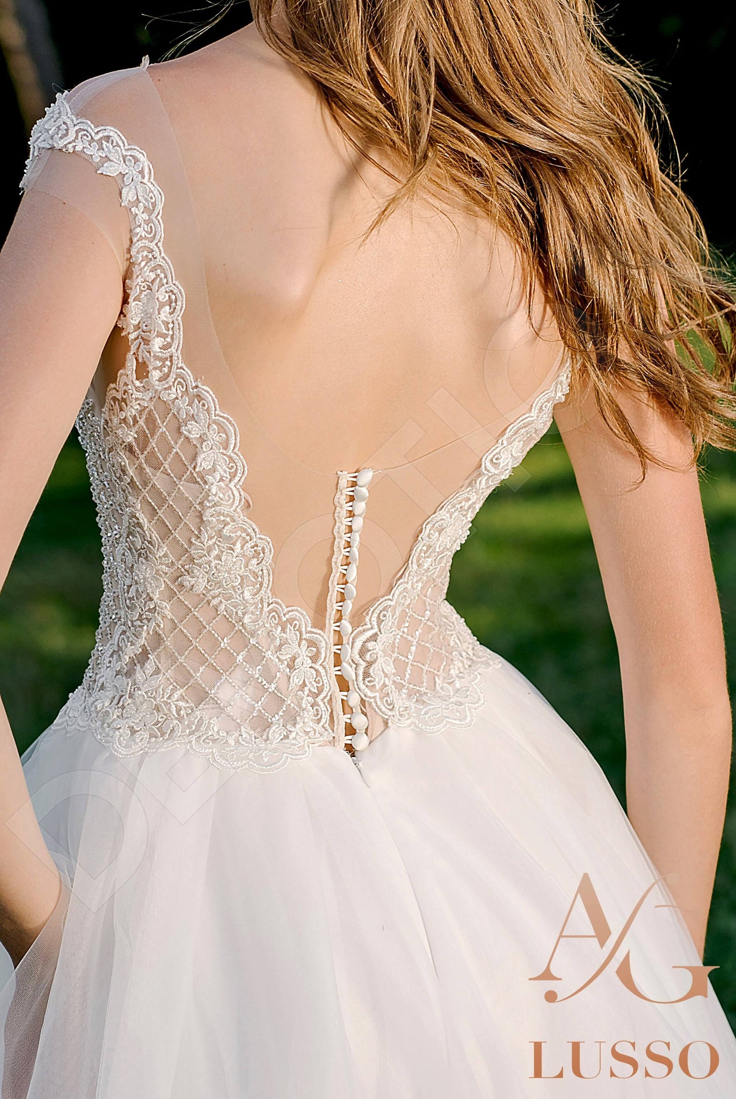 Quanesia Illusion back A-line Short/ Cap sleeve Wedding Dress 15