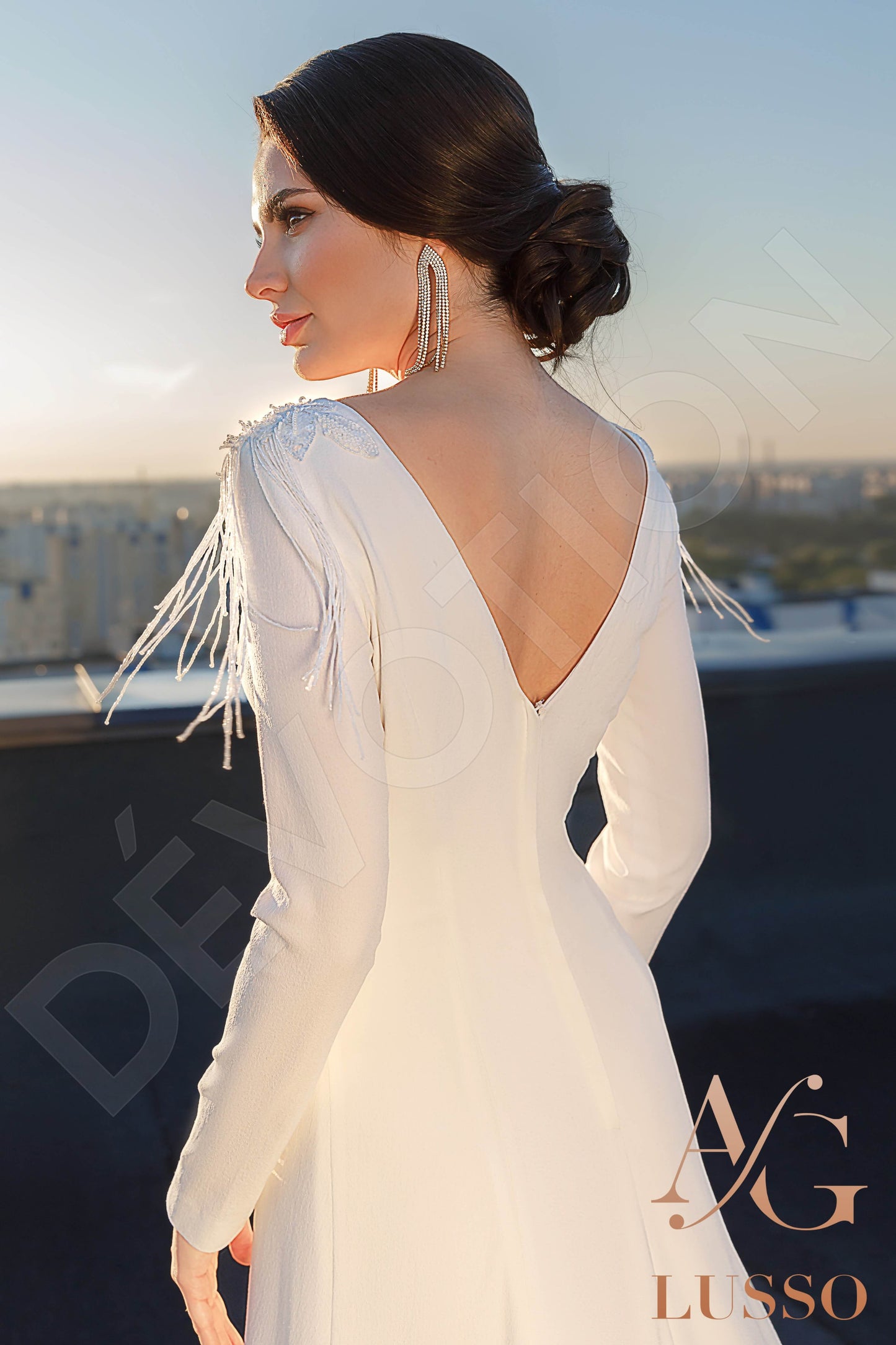 Kiana Open back A-line Long sleeve Wedding Dress 8