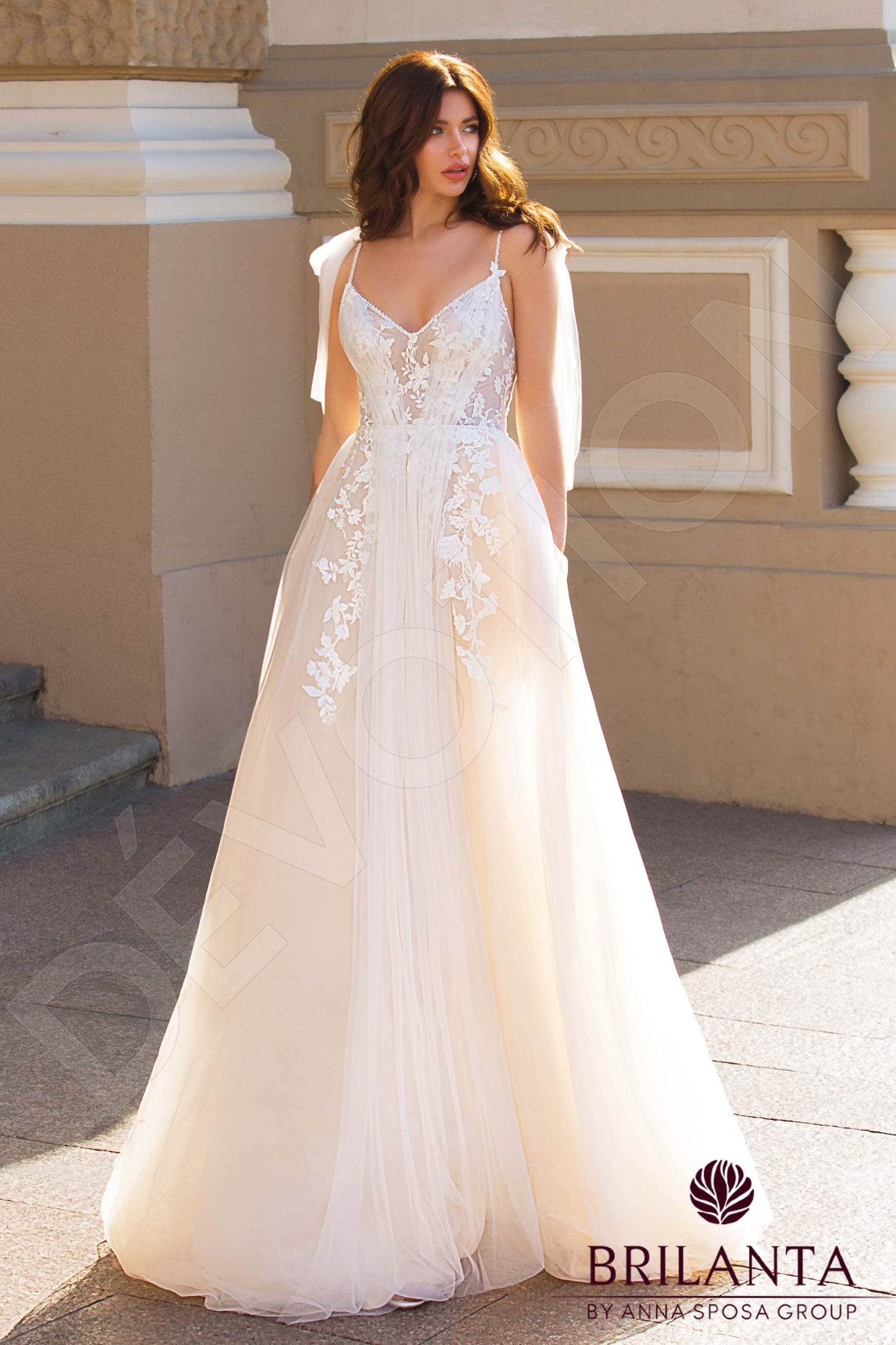 Orfeya Open back A-line Straps Wedding Dress 5