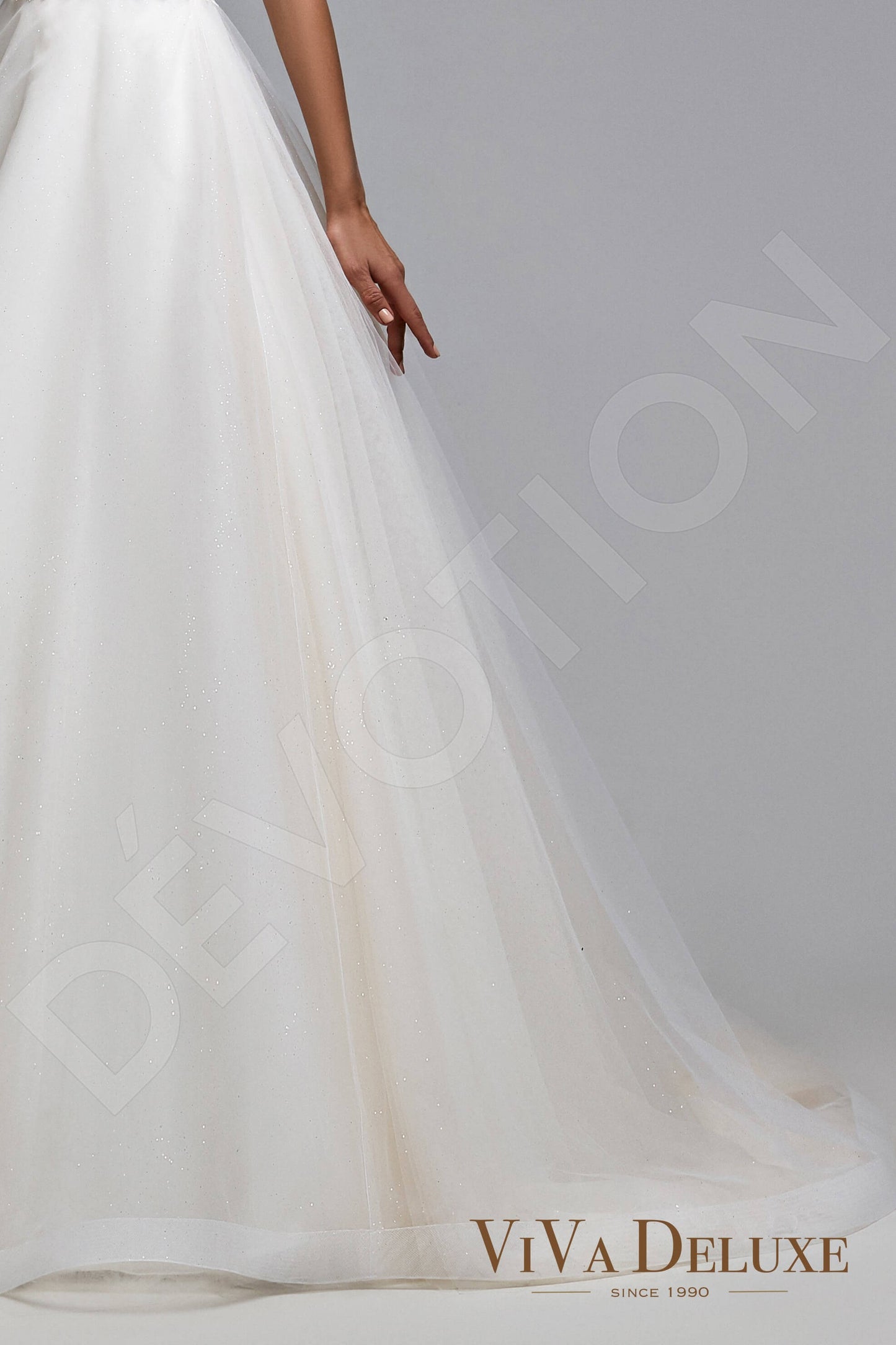 Annalise Open back A-line Sleeveless Wedding Dress 4