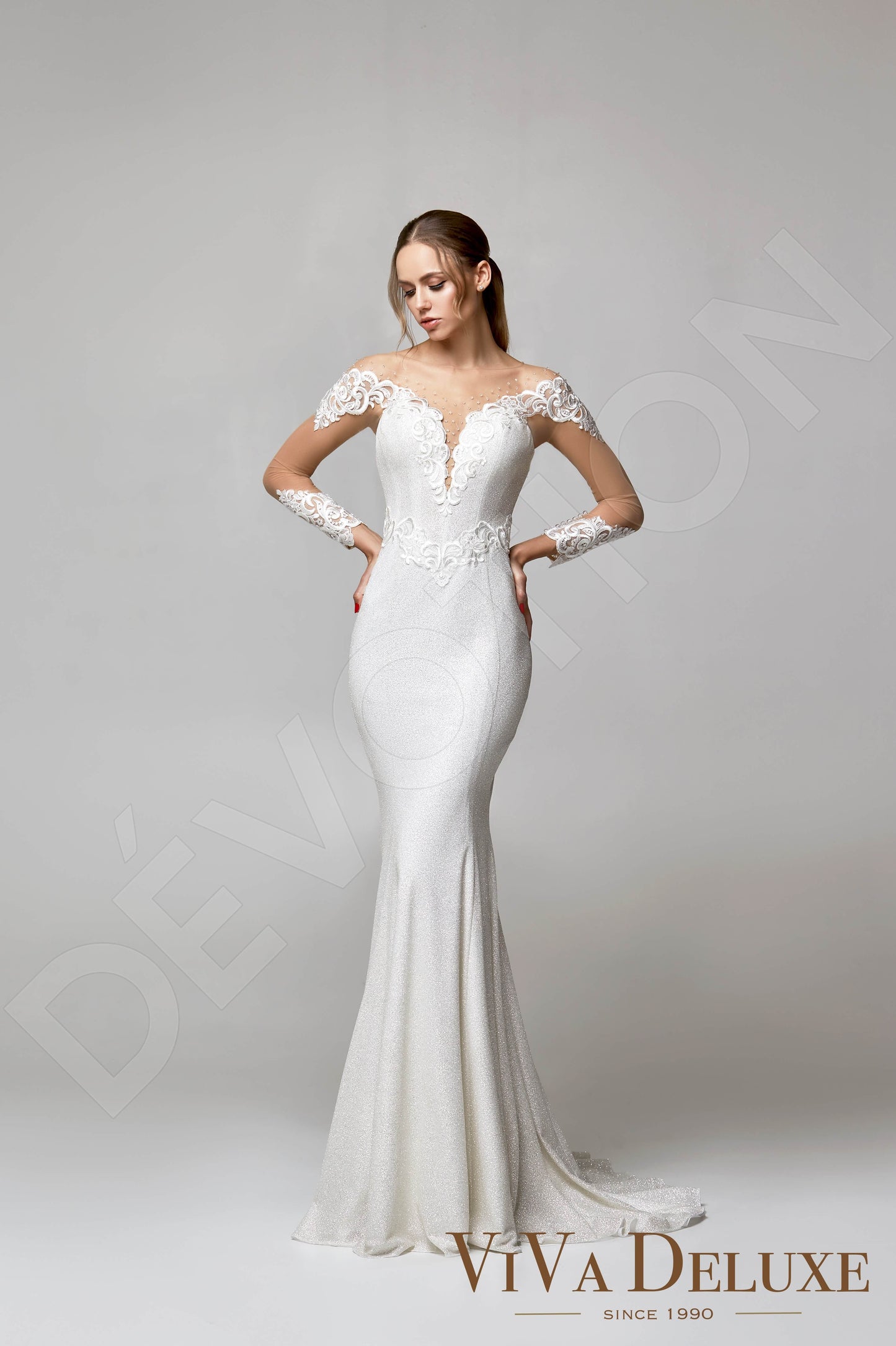 Violis Illusion back Trumpet/Mermaid Long sleeve Wedding Dress 7