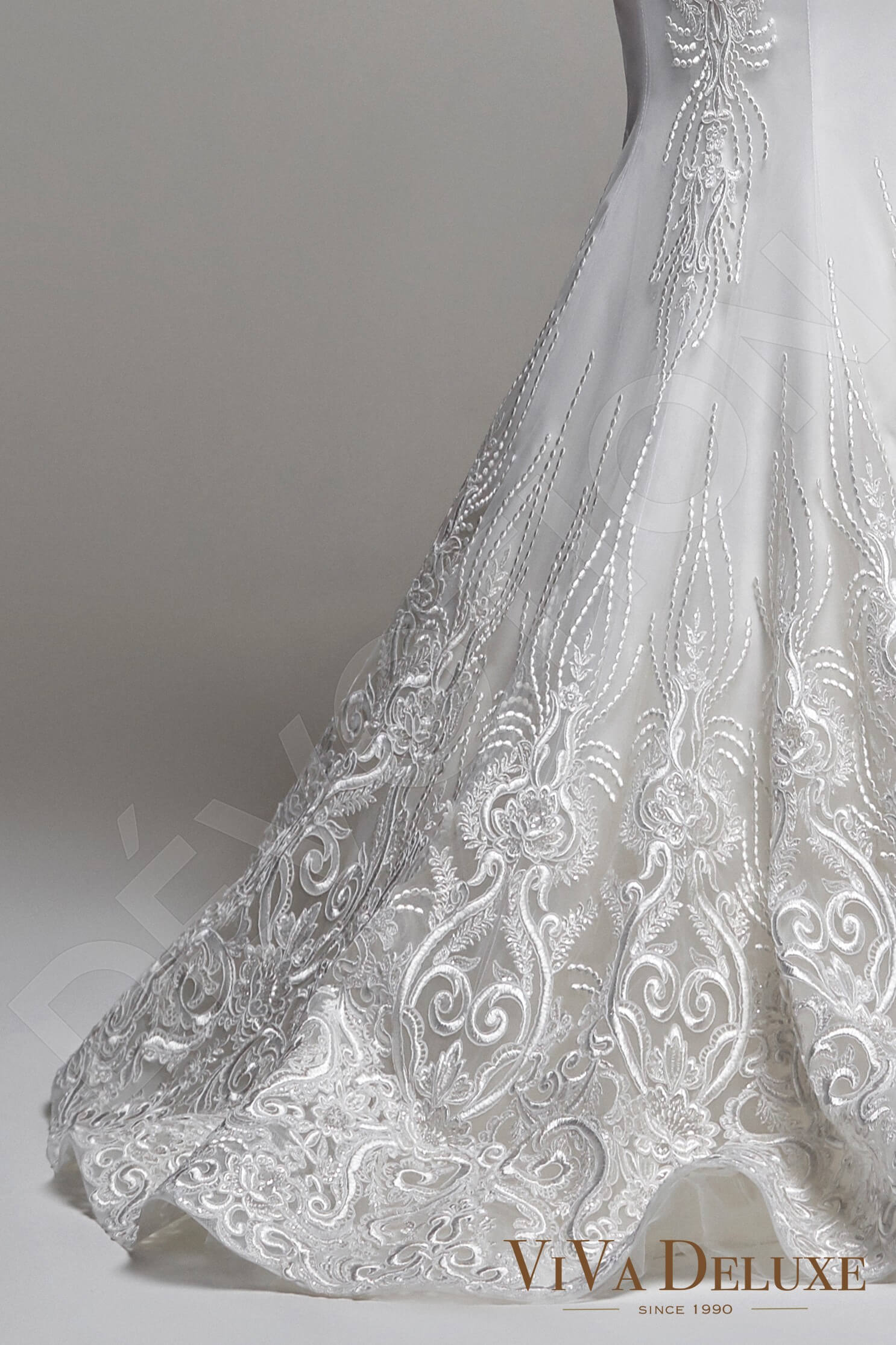 Donnelle Trumpet/Mermaid Illusion Ivory Wedding dress