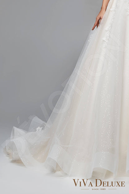 Reginea Open back A-line Sleeveless Wedding Dress 6